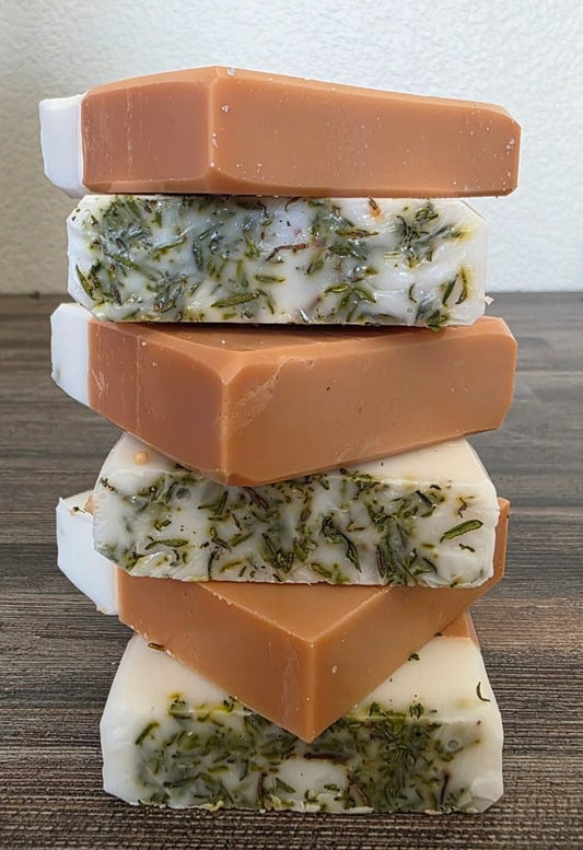 🌾🍦Vanilla, Oatmeal & Honey Soap – Sweet, But Not Sorry